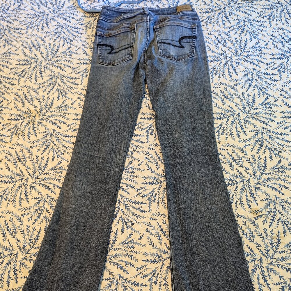 American Eagle flare jeans - Picture 2 of 2